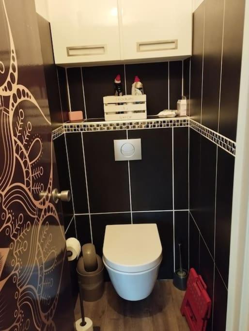 Charmant Appartement 3 Pieces Mandelieu Dış mekan fotoğraf
