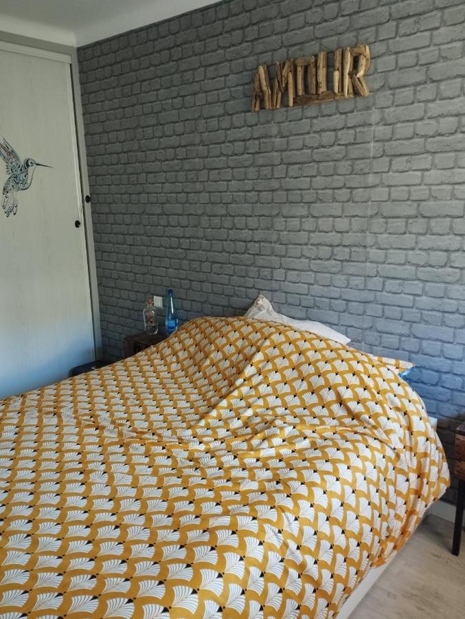 Charmant Appartement 3 Pieces Mandelieu Dış mekan fotoğraf